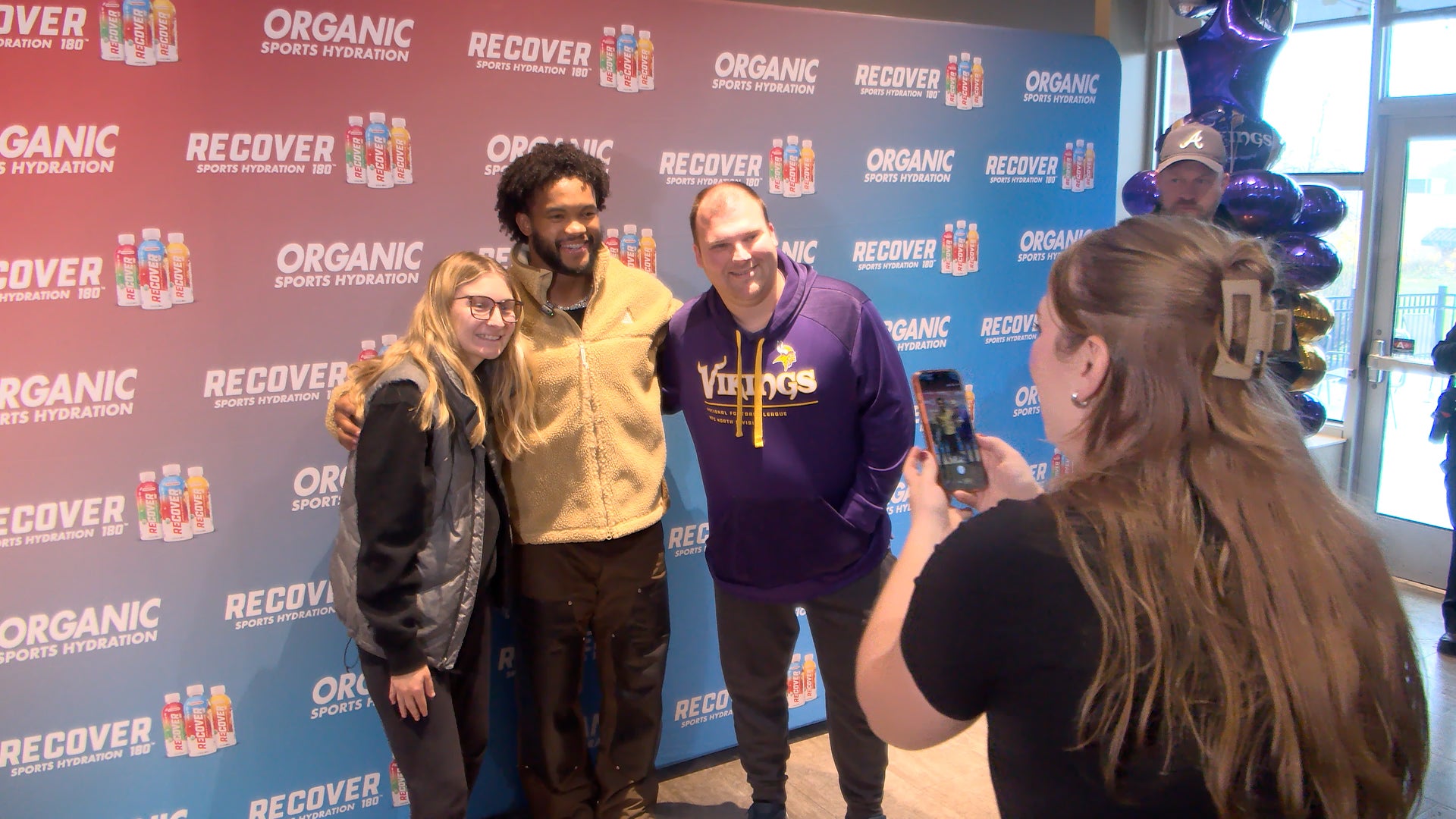 Kyler Murray thanks Vikings fans during New Hope appearance — Eden Prairie Schools news
