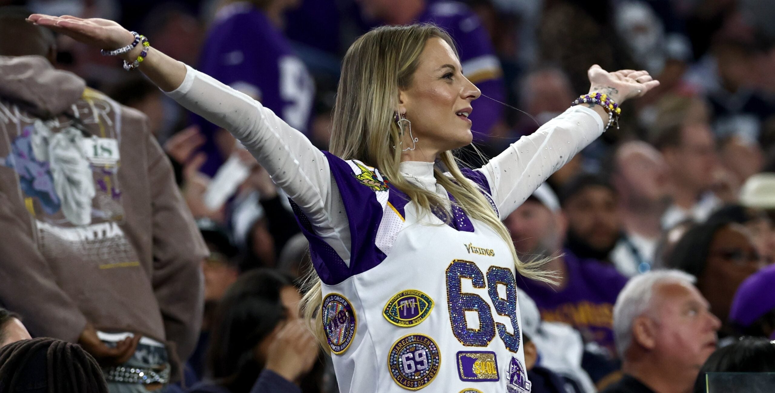 The Vikings’ Playoff Outlook | A 6-0 Football Team Look for Fireworks Instead of Fizzling — Eden Prairie Schools news